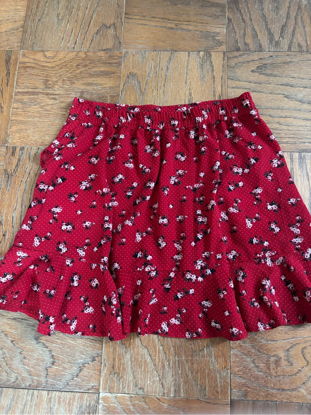 Red Floral Ruffle Mini Skirt - Picture 2 of 3